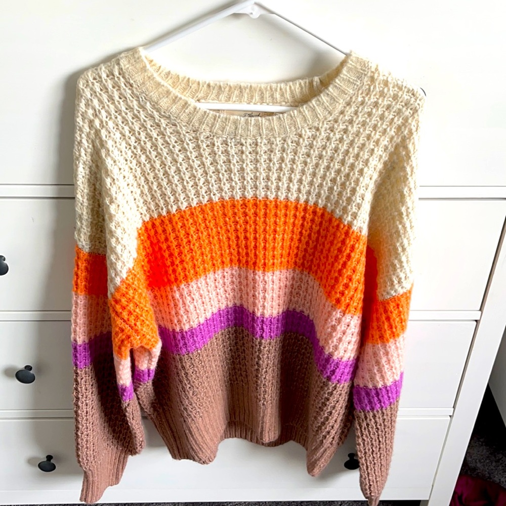 Universal Thread!! Sweater